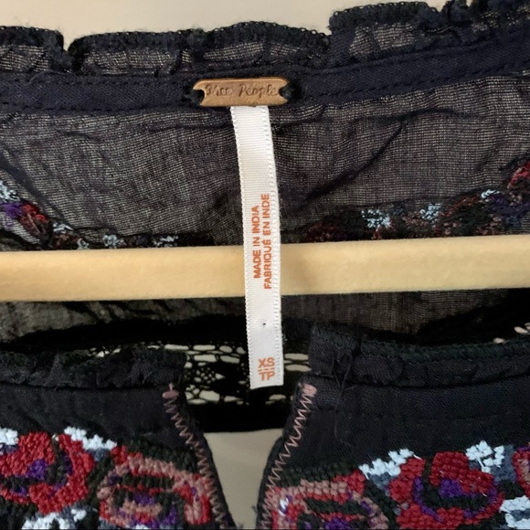 FREE PEOPLE Beaded Embroidered Smocked Top with Open Back Women’s Size XS - Picture 2 of 8